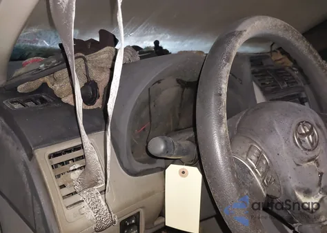 2013 Toyota Corolla Le from USA, damaged, VIN 2T1BU4EE7DC924925